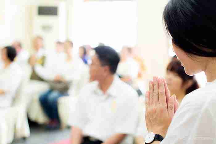 楊子的禮儀師總是建議家屬，一切從「心」出發，邀請親友們一齊本著祝福的心來為往生者祈福