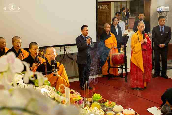 練就良好的體適能，是我入行以來學到的第二課！也是我在楊師兄身上觀察到的，禮儀師必備要素