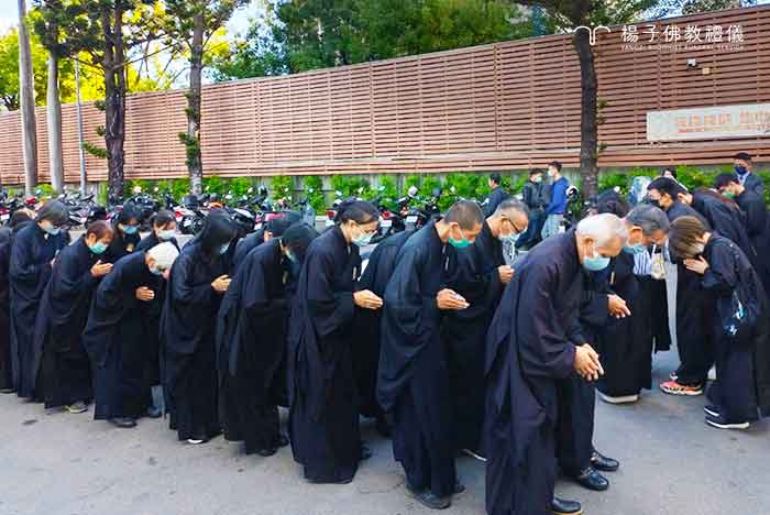 佛教禮儀最優品牌‧殯葬評鑑優等業者｜楊子佛教禮儀公司