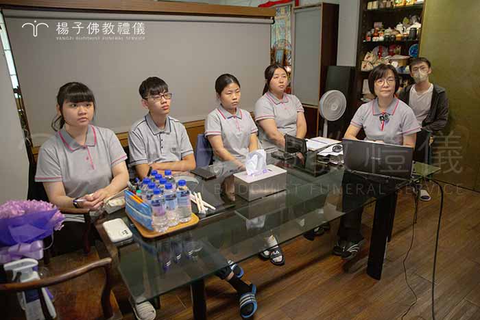 學校課堂內所學習不到的殯葬業概況、臺灣殯葬業發展、禮儀規劃相關專業……等實務經驗知識，讓仁德實習生滿載而歸。｜楊子佛教禮儀公司