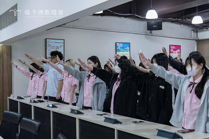 楊子佛教禮儀頒發獎助學金於仁德醫專