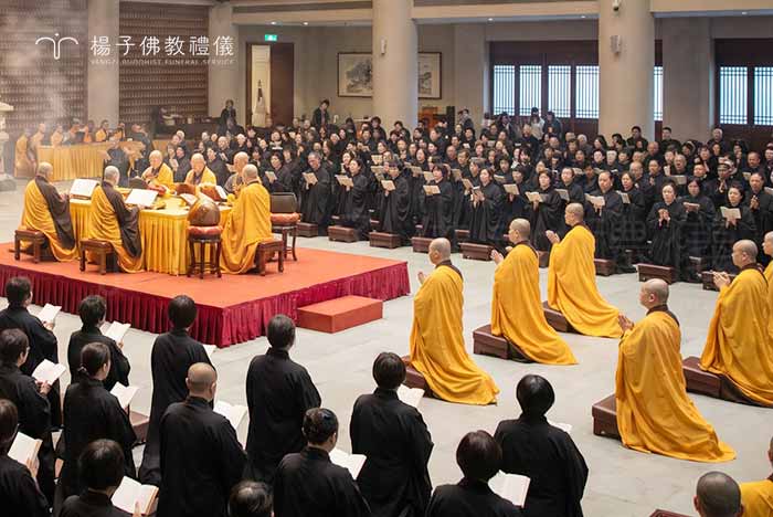 法鼓山副住持果理法師表示:「參加法會不僅對自己有益,也造福其他眾生。法會的目的就是修學佛法、弘揚佛教,同時也能攝受眾生、廣度眾生。」 圖/楊子佛教禮儀 法鼓山副住持果理法師表示:「參加法會不僅對自己有益,也造福其他眾生。法會的目的就是修學佛法、弘揚佛教,同時也能攝受眾生、廣度眾生。」